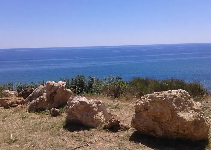 Ida * 伊索拉迪卡波里祖托